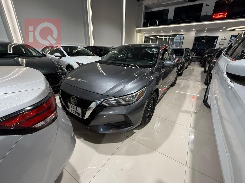 نیسان سێنترا